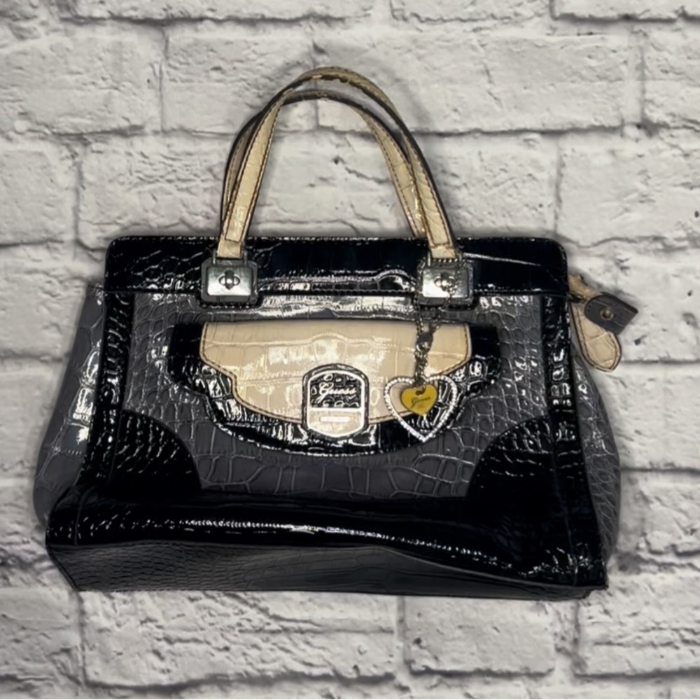 Guess Bag